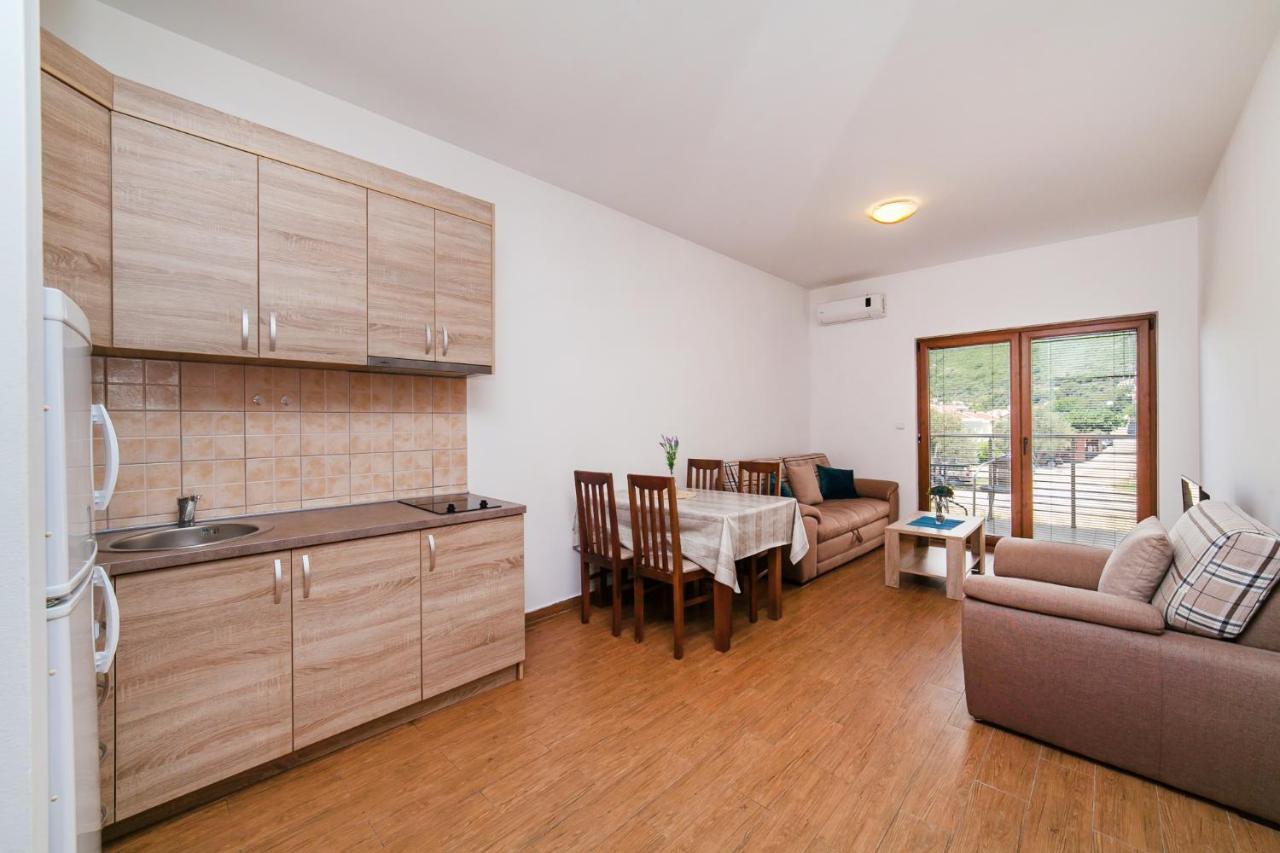 Welcome Apartments Petrovac Exteriör bild