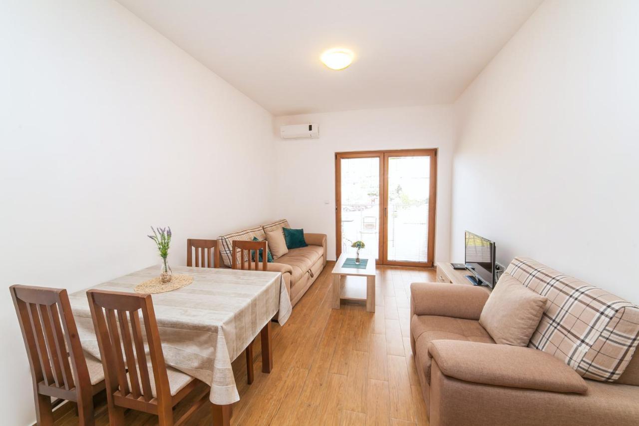 Welcome Apartments Petrovac Exteriör bild